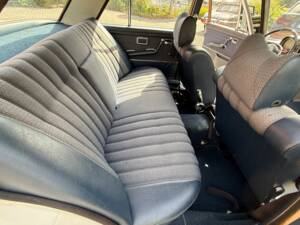 Image 38/54 de Mercedes-Benz 280 SE 3,5 (1970)