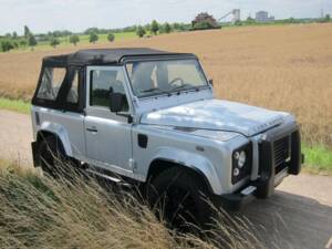 Imagen 23/27 de Land Rover Defender 90 (2008)
