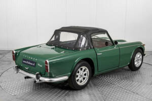 Bild 49/50 von Triumph TR 4A (1966)
