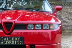 Image 28/50 of Alfa Romeo SZ (1991)
