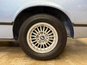 Image 15/20 de BMW 630 CS (1978)
