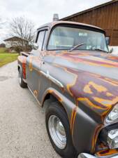 Bild 2/6 von Chevrolet Apache Stepside (1958)