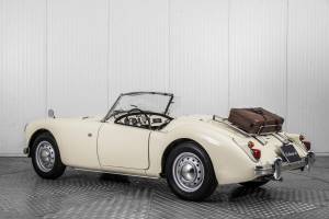 Immagine 8/50 di MG MGA 1600 (1961)
