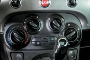 Bild 24/49 von FIAT 500 (2011)
