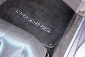 Immagine 38/50 di Mercedes-Benz 300 SL (1993)