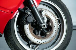 Bild 28/50 von Ducati 750 Paso (1987)