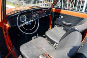 Image 2/8 of Volkswagen Käfer 1302 LS (1971)