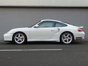 Bild 6/99 von Porsche 911 Turbo (2004)