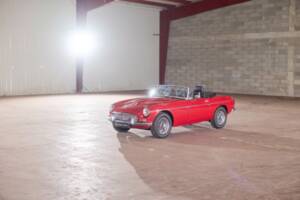 Image 17/27 of MG MGB GT (1972)
