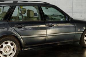 Bild 15/45 von Mercedes-Benz C 230 Kompressor T (1999)