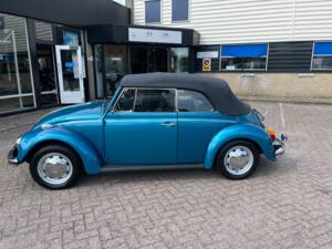 Image 29/68 de Volkswagen Coccinelle 1302 LS (1972)