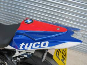 Image 44/47 de BMW S 1000RR 'TYCO' BSB Race Replica (2017)