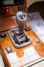 Image 25/45 of Mercedes-Benz SL 280 "Final Edition" (2001)