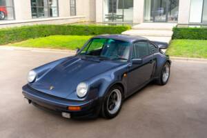 Image 15/15 de Porsche 911 Turbo 3.3 (1982)