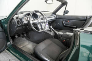 Image 11/50 of Mazda MX-5 1.6 (1997)