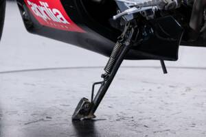 Image 22/50 of Aprilia DUMMY (1998)