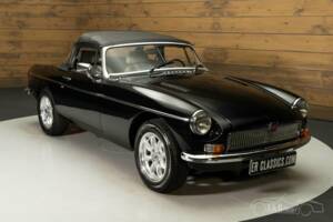 Imagen 8/19 de MG MGB V8 (1980)