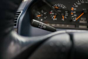 Bild 18/84 von Mercedes-Benz SL 320 (1996)