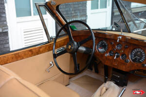Immagine 33/47 di Jaguar XK 140 DHC (1956)