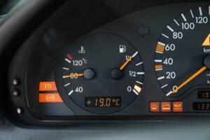 Bild 41/50 von Mercedes-Benz C 200 Kompressor (1996)