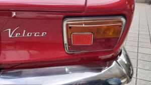 Afbeelding 11/53 van Alfa Romeo Giulia 1600 Sprint GT Veloce (1967)
