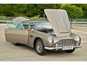 Image 44/44 of Aston Martin DB 5 (1964)