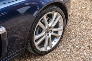 Image 10/32 de Jaguar XK 4.2 (2008)