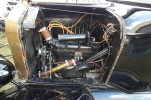 Image 30/41 of Ford Model T Touring (1925)