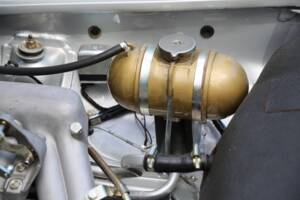 Image 33/37 of Mercedes-Benz 280 SL (1969)