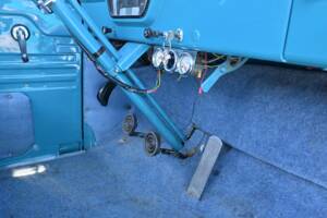 Image 29/50 de Ford F-100 (1954)