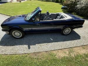 Imagen 5/8 de BMW 320i (1991)