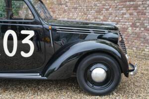 Image 40/50 of FIAT 1100 B (1947)