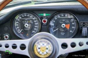 Image 6/60 de Jaguar E-Type (1969)
