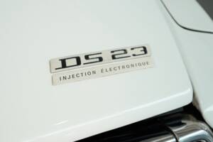 Bild 18/50 von Citroën DS 23 Pallas IE (1974)
