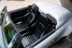 Image 33/68 of Porsche 911 Speedster 3.2 (1989)