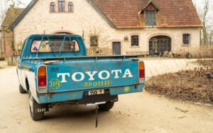 Imagen 5/87 de Toyota Hilux (1975)