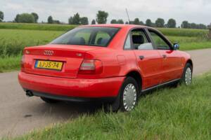 Image 13/40 de Audi A4 1.6 (1995)