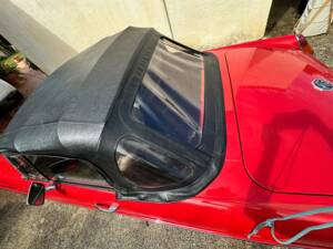Immagine 35/66 di MG MGB (1977)