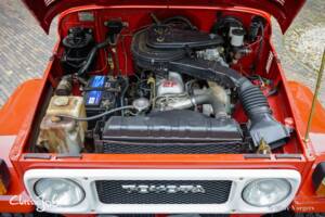 Immagine 18/47 di Toyota Land Cruiser FJ 45 (1980)