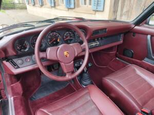 Image 14/25 of Porsche 911 SC 3.0 (1983)