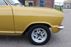 Immagine 14/38 di Opel Kadett 1,2 S (1971)