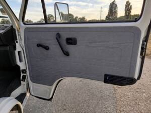 Image 35/50 of Volkswagen T3 Westfalia 1.6 TD (1985)