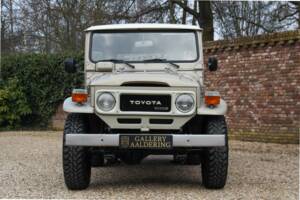 Image 5/50 of Toyota Land Cruiser BJ 40 (1980)