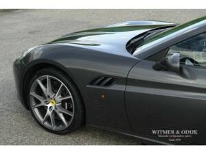 Obraz 24/39 pojazdu Ferrari California (2009)