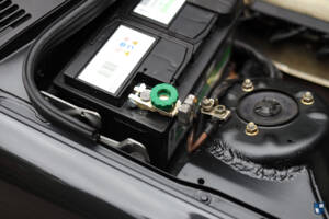 Bild 66/83 von BMW 325i (1990)