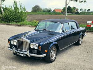 Image 15/50 of Rolls-Royce Silver Shadow I (1974)