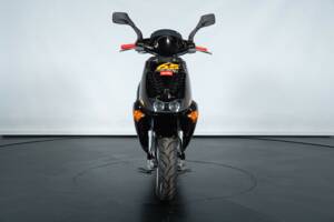 Image 3/23 of Aprilia SR 50 (1997)