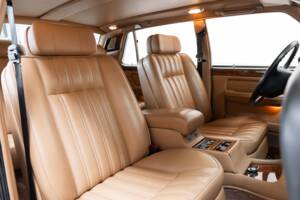 Image 18/32 de Rolls-Royce New Silver Spur (1996)