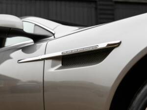 Bild 33/50 von Aston Martin DB 9 GT &quot;Bond Edition&quot; (2015)
