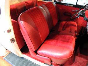 Image 14/15 of LaSalle Series 50&#x2F;27 Opera Coupé (1938)